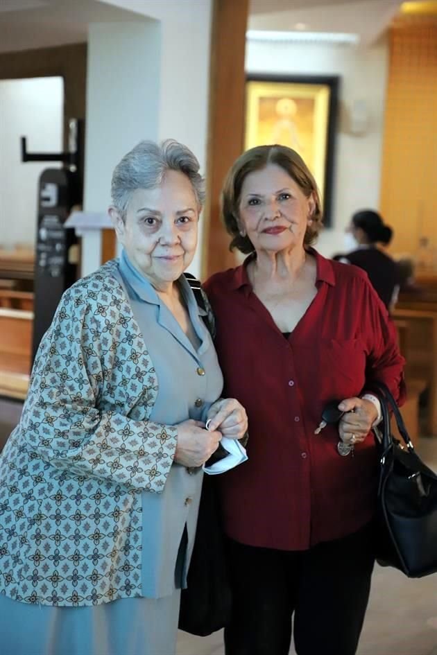 Elia Guerra y Carmen Valdés