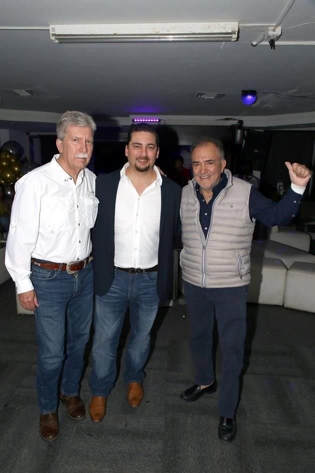 Emilio Treviño, Emilio Treviño Rivera y Luis Grijalva