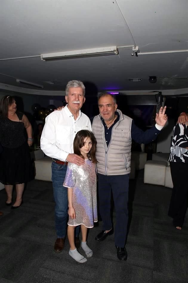 Emilio Treviño, Luis Grijalva y Alessandra Treviño