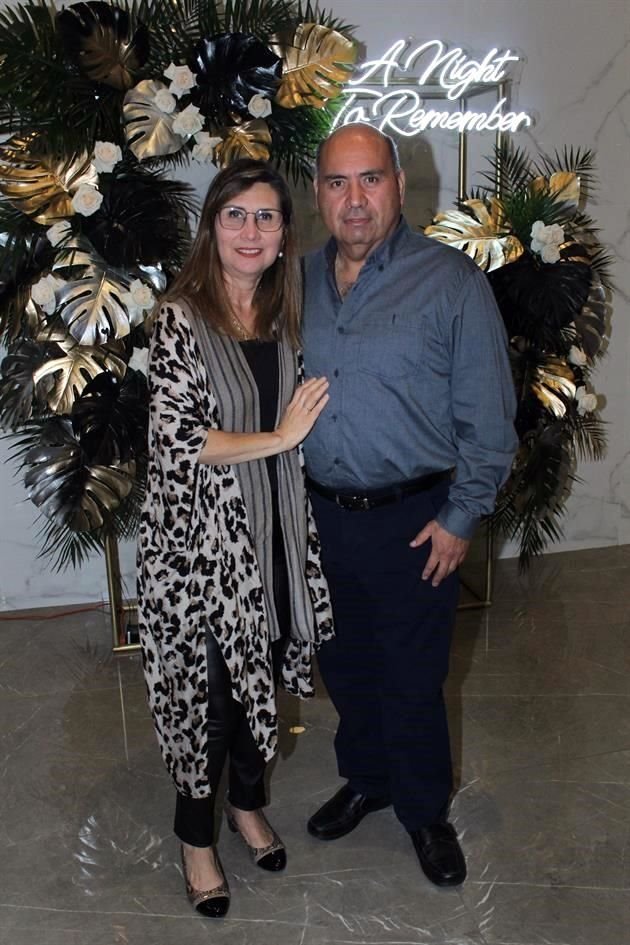 Claudia Flores de Díaz y José Díaz