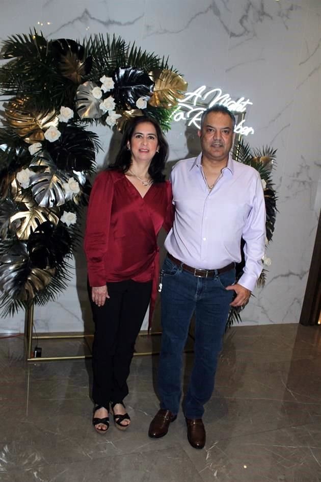Diana Díaz de García y Humberto García