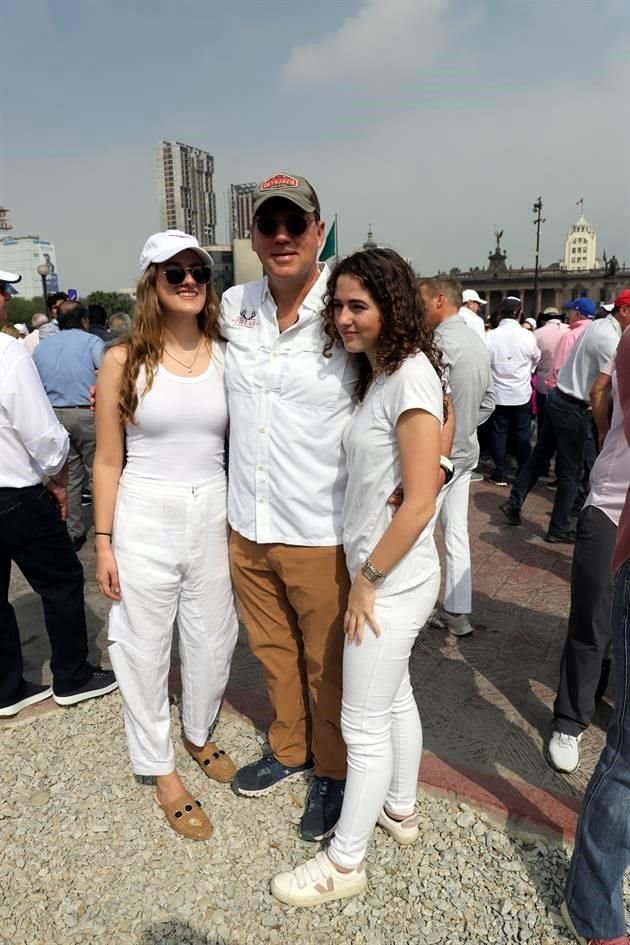 Paloma Lobeira, Jaime Lobeira y Ximena Lobeira