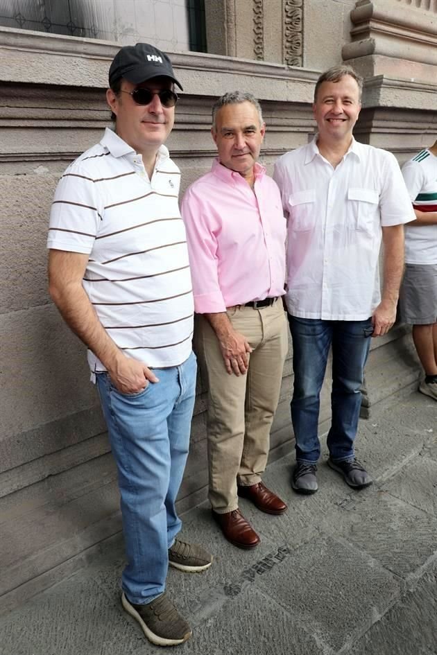 Alberto Fernández, Gregorio Canales y Luis Ochoa