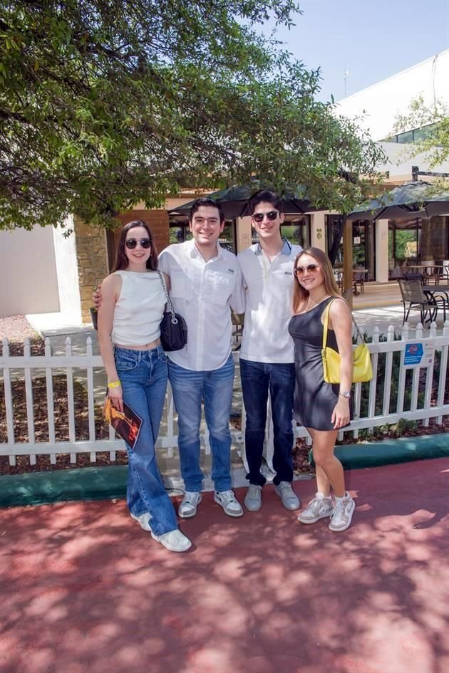 Daniela Cavazos, Juan Pablo Lozano, Diego Marroquin, Sofia Lozano