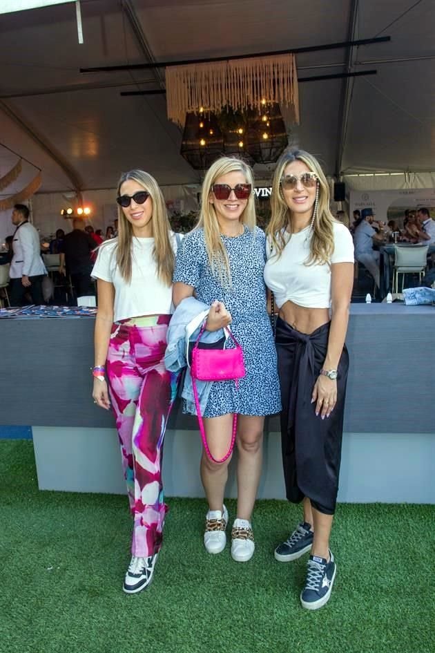 Esther Nassar, Katia Campos y Ruth Nassar