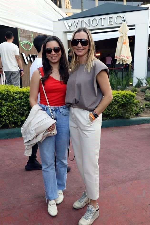 Verónica Clariond Rodríguez y Verónica Rodríguez de Clariond