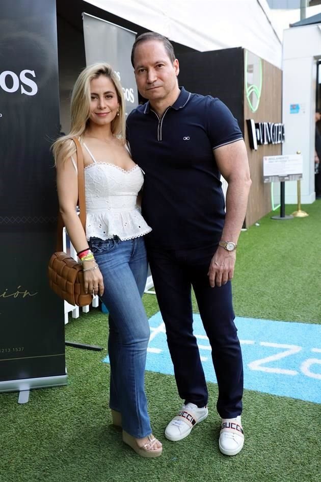 Estefy Güereca y Ricardo Lacavex
