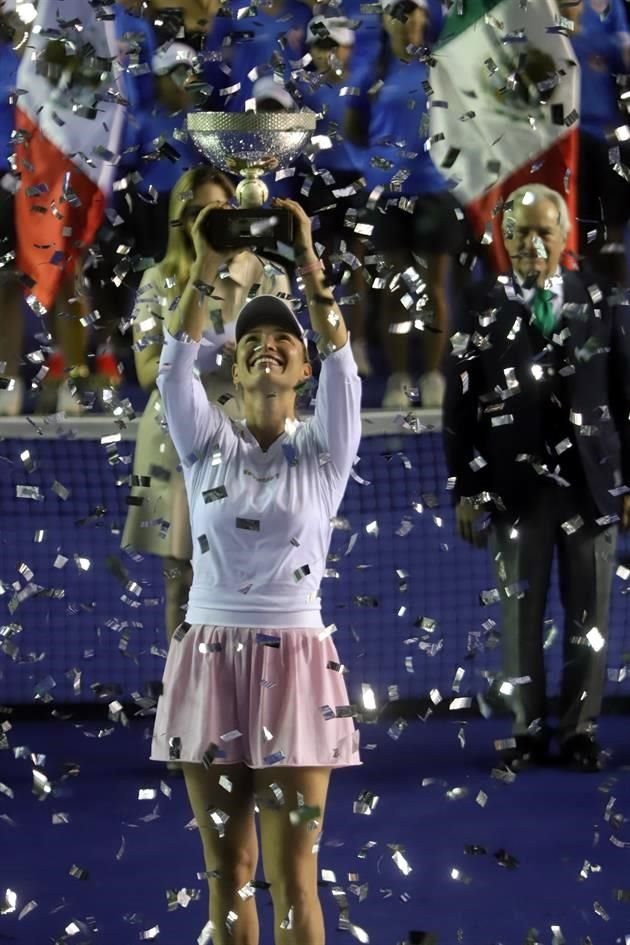 Donna Vekic
