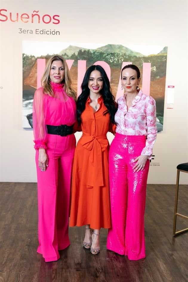 Mónica Ferrer de Galindo, Mara Montalvo y Mónica García de Moyeda