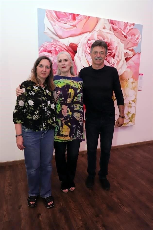 Roby Bremer, Roberta Sada y Carlos Gosaín