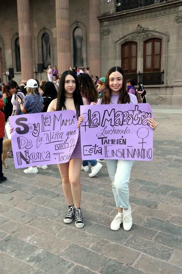 Karen Alejandra González y Laura González