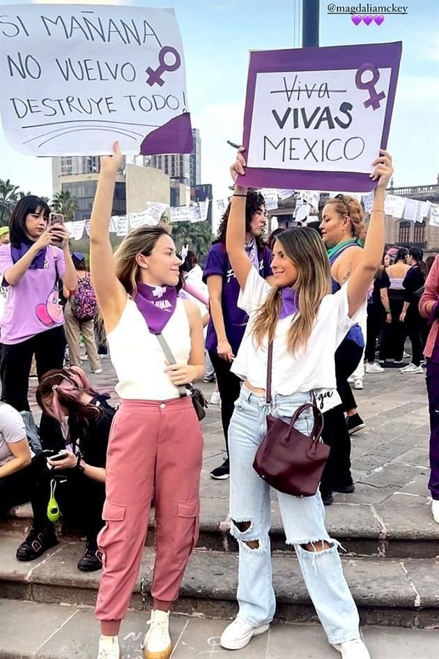 Karla de la Garza y Magdalia Mckay