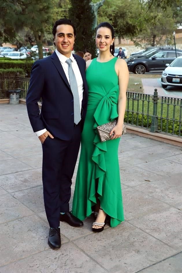 Javier Martínez Ábrego Cantú y Roberta Maldonado Sistos