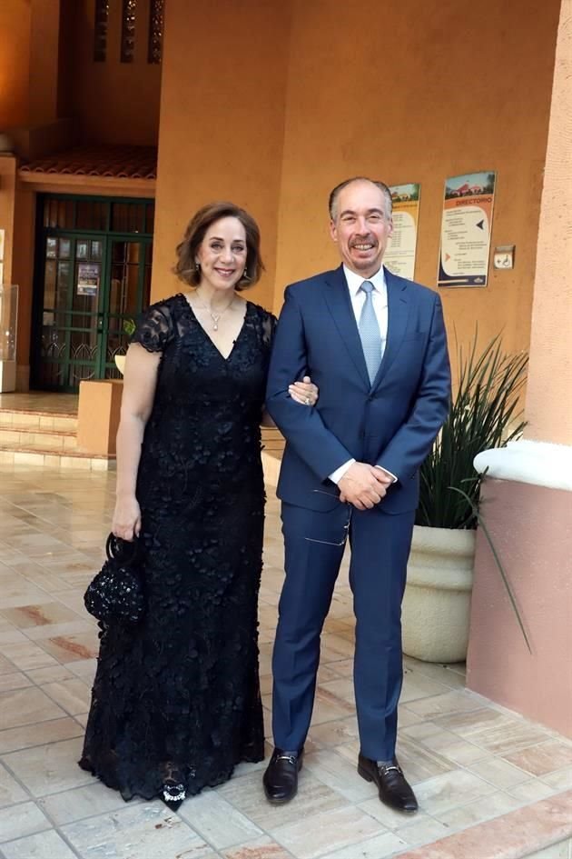Paulina Garza de Villarreal y Daniel Villarreal
