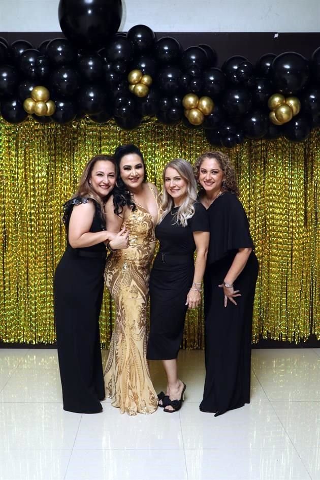 Alejandra Velázquez, María Luisa Martínez, Magda Ochoa y Adriana Velázquez