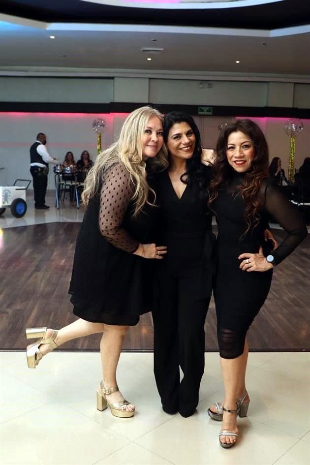 Nelly Salaises, Lety González y Norma Yáñez