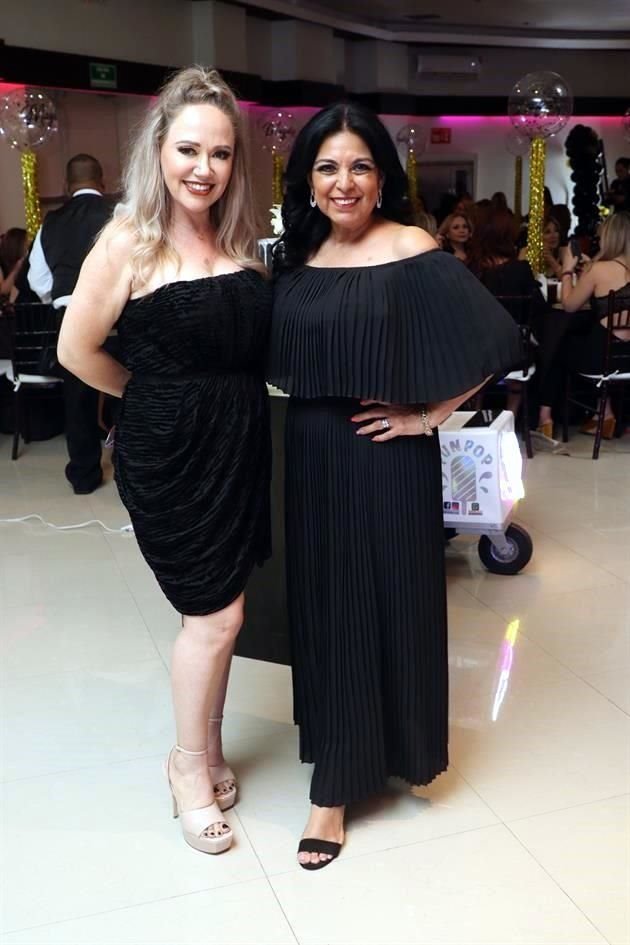 Griselda Cuellar y Ofelia Galván