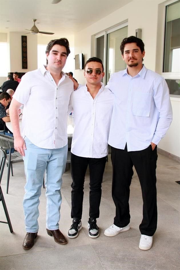 Ramón Aragay, Héctor Delgado y Emiliano Rodríguez