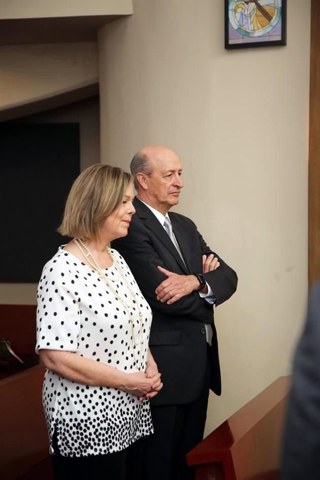 Consuelo Fernández de Osorio y Enrique Osorio
