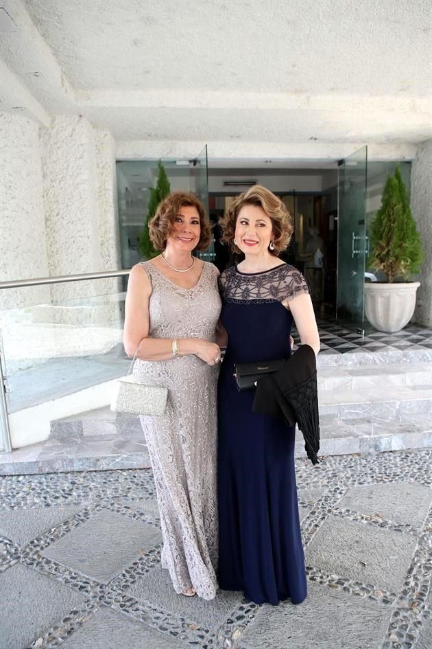 Georgette Andonie y Mónica Hurtado