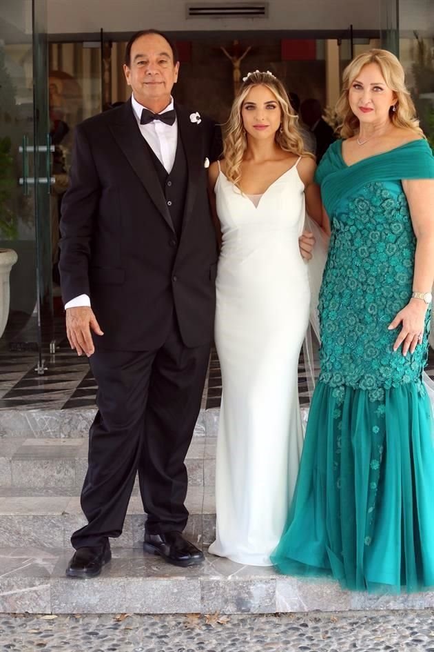 La novia con sus papás, Elías Andonie Giacomán y Lisa González de Andonie