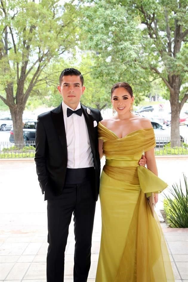 Juan Torres y Priscila Vásquez