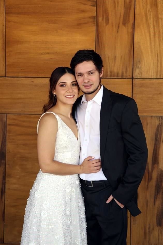 Erika Garza Sánchez y Gerardo Solano Peña