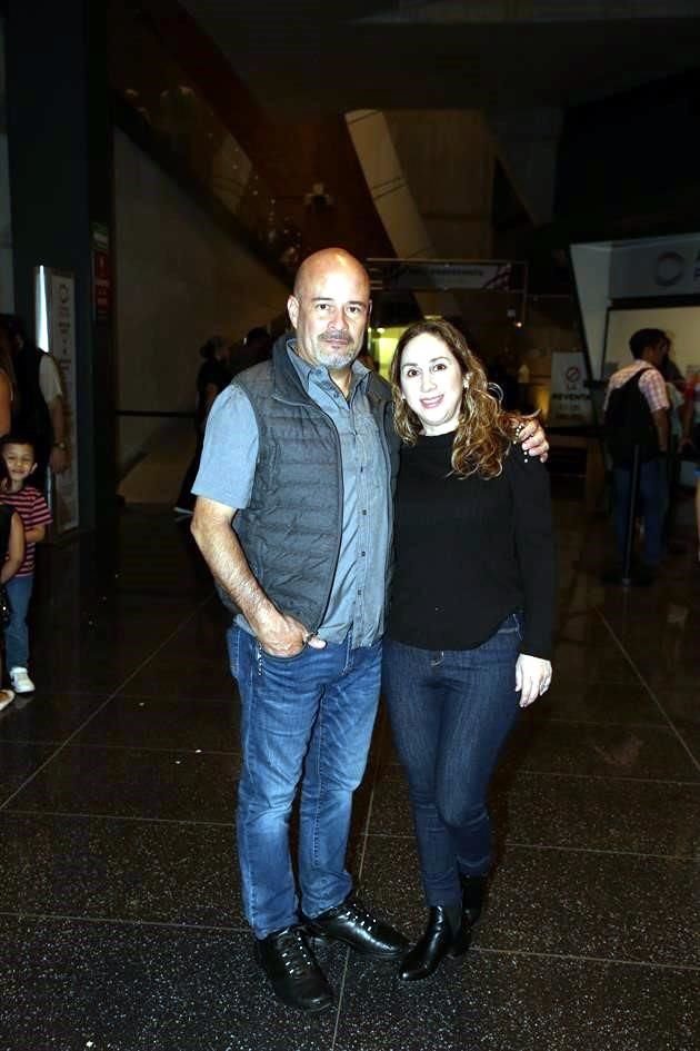 Juan Carlos Sanabria e Iliana Treviño