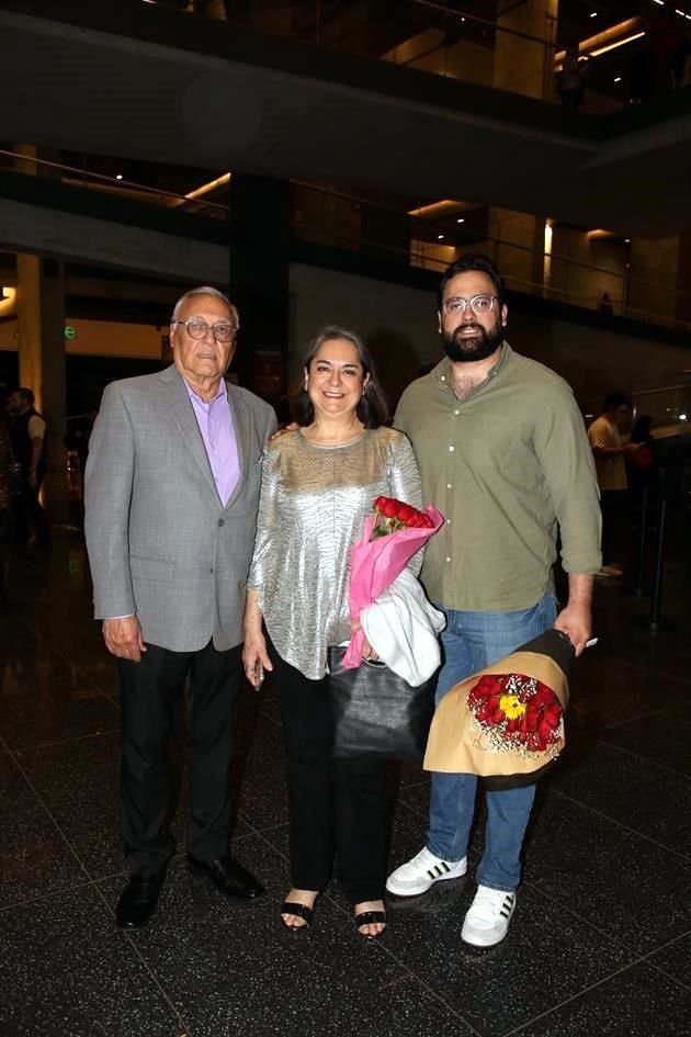 Hugo Villarreal, Libia de Villarreal y Gabriel Villarreal