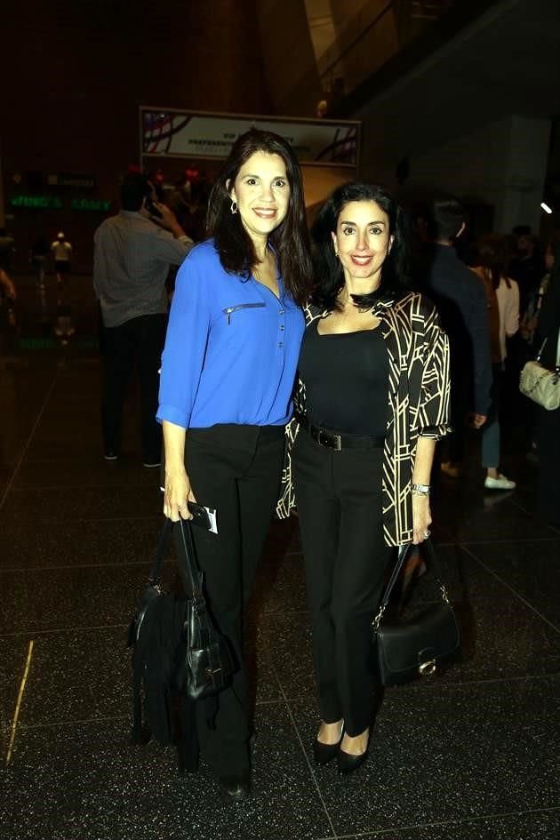 Brenda Lozano y Cecilia Taffinder de Mascareñas