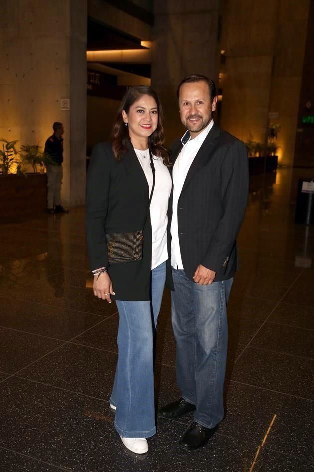 Sandra Castañeda y Miguel Vallarta
