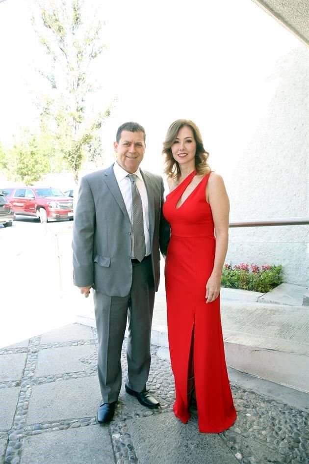 Ricardo Delgado y Gabriela Villarreal