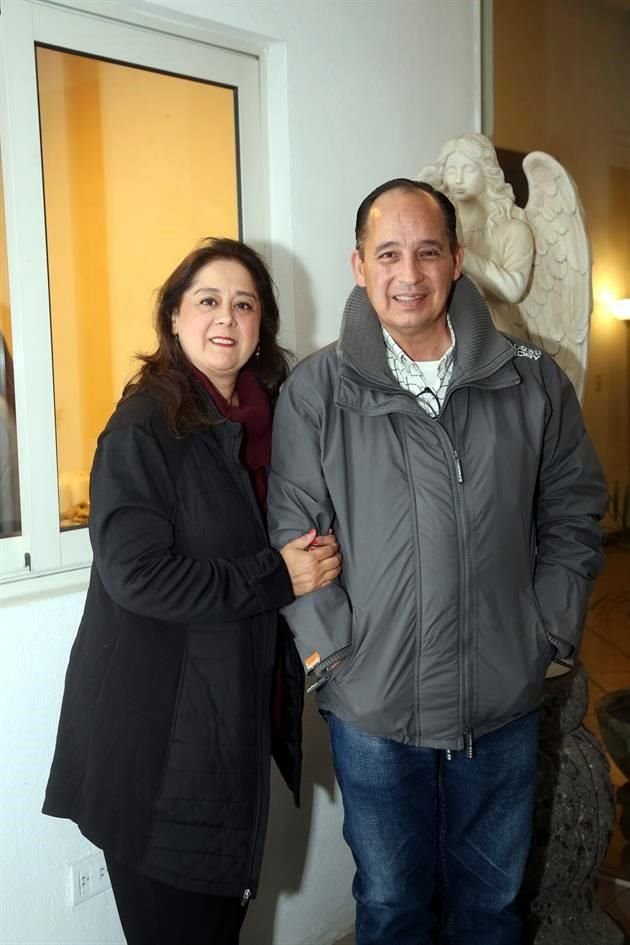 Laura González de Villarreal y Gabriel Villarreal