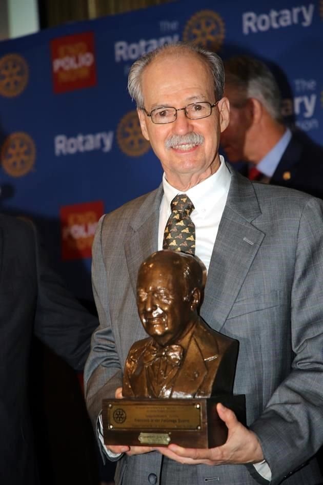 Francisco Azcúnaga