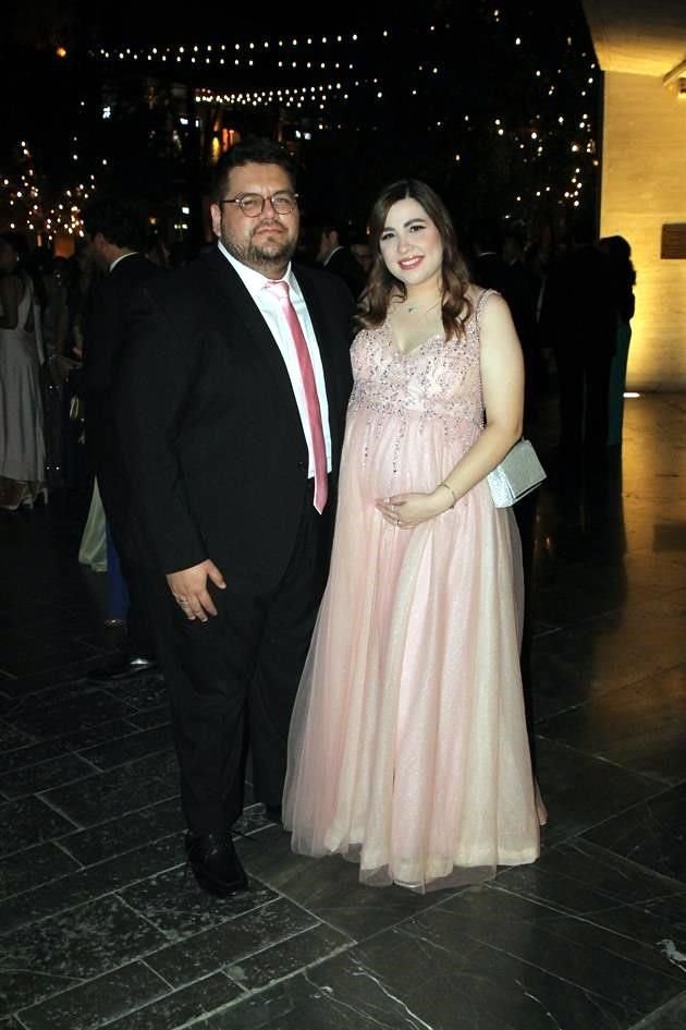 Emilio Román y Rebeca Cabrera