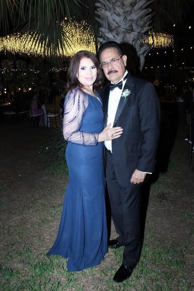 María de la Luz Ayala y Miguel Armando García