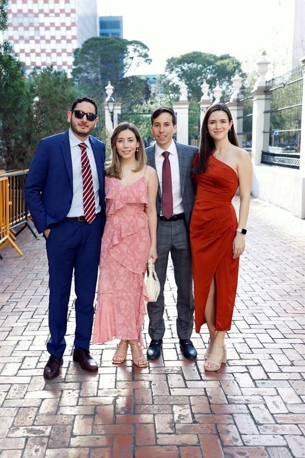 Ernesto Garza, Valeria Ochoa, Juan Pablo González y Andrea Barragán