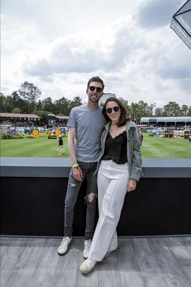 Adrián Berganza y Sophie Dueso
