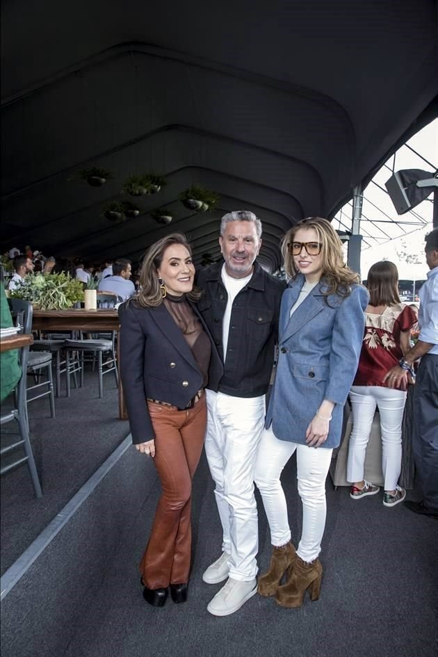 Ana Cecilia Romero, Rafa Micha e Isabel Rojo