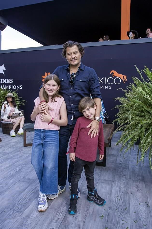 Ninfa Ripstein, Rodrigo Ripstein y Rodrigo Ripstein