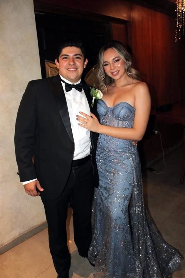 Mitchel Arceo y Katya Armijo