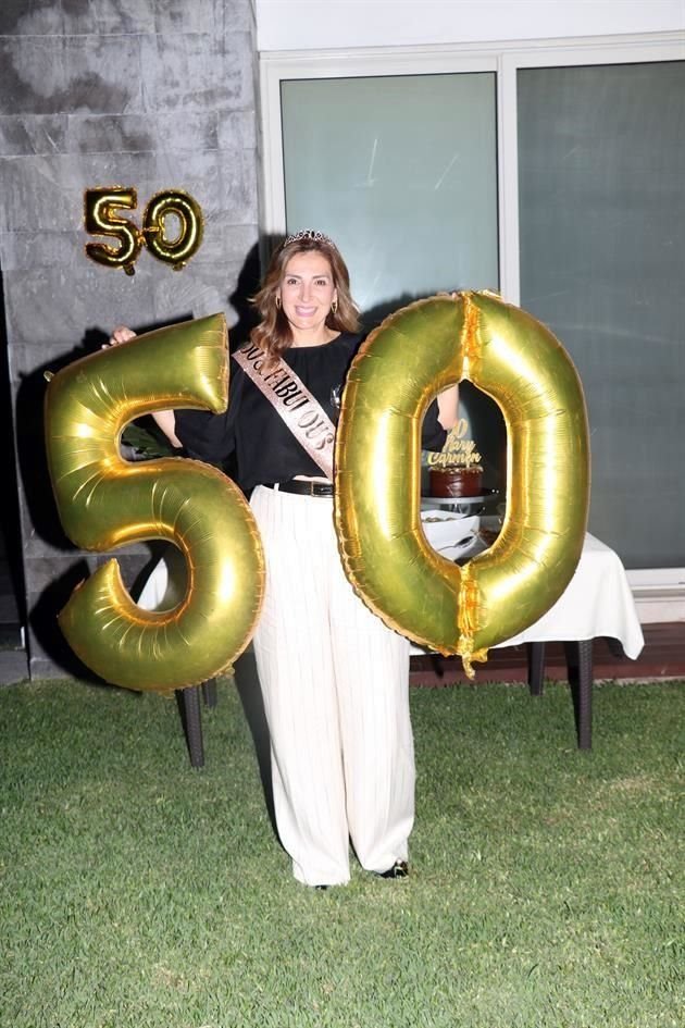 Cumpleaños Mary Carmen Gonzalez de Guajardo