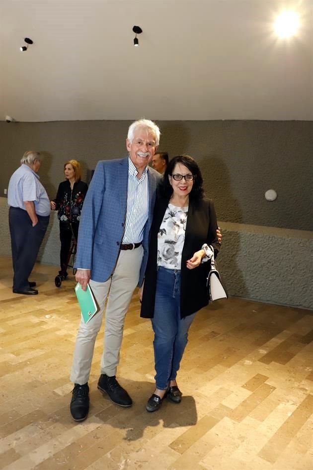 Víctor Manuel Díaz Manjarrez y Rosa Emma Garza
