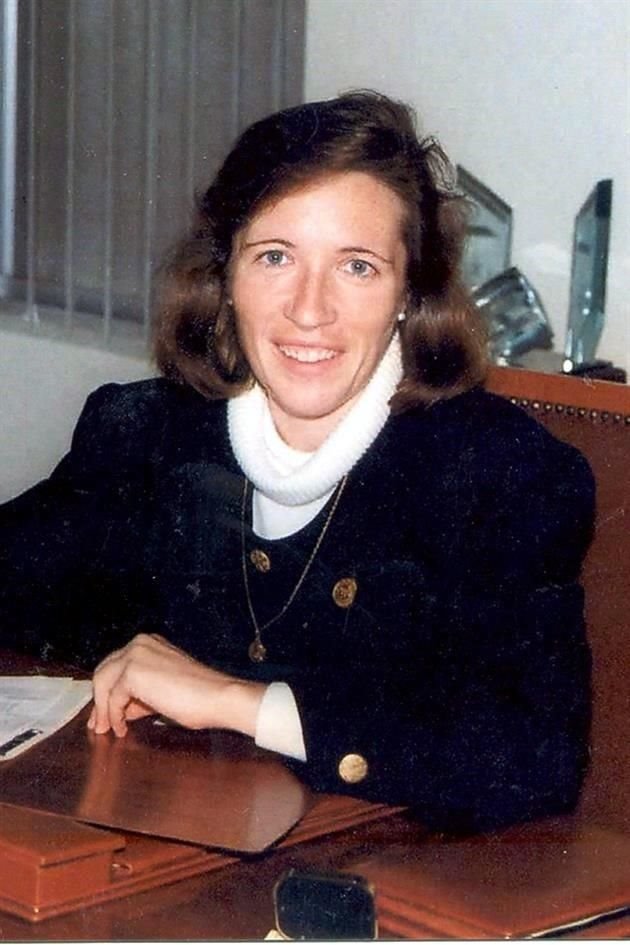 Miss Pilar Varela. Directora 1995-2001