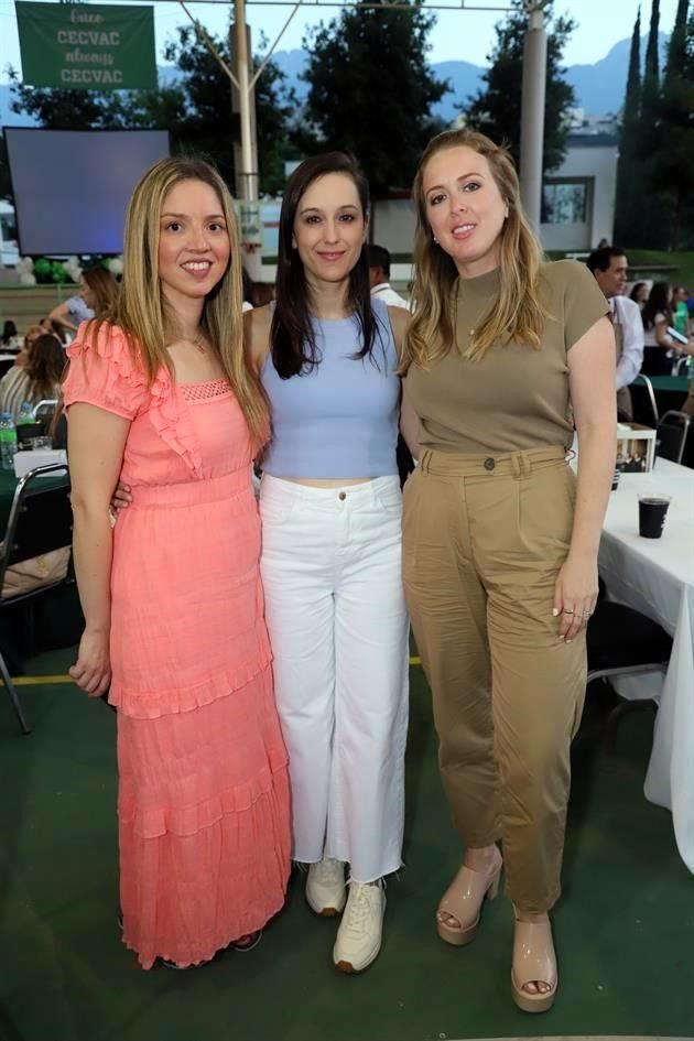 Ale de la Fuente, Ana Cristina de Botello y Paulina Santos de Gracia