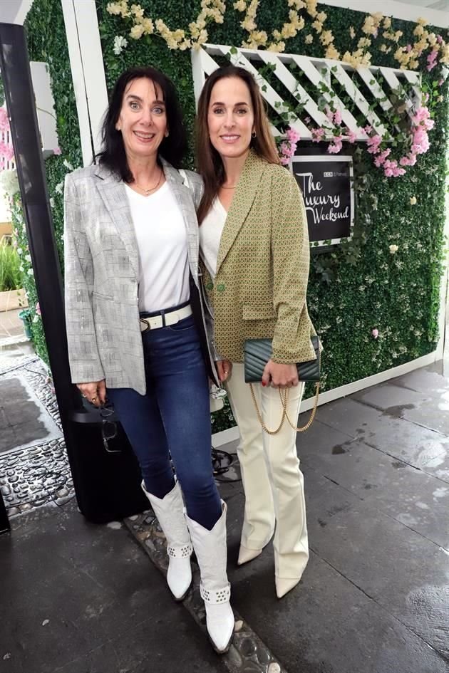 Cristina Elizondo y Any Garza