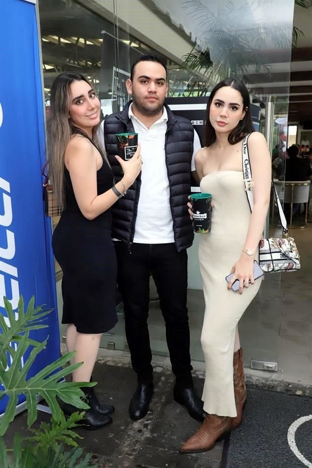 Diana González, Alejandro Morales y Dayana Beltrán