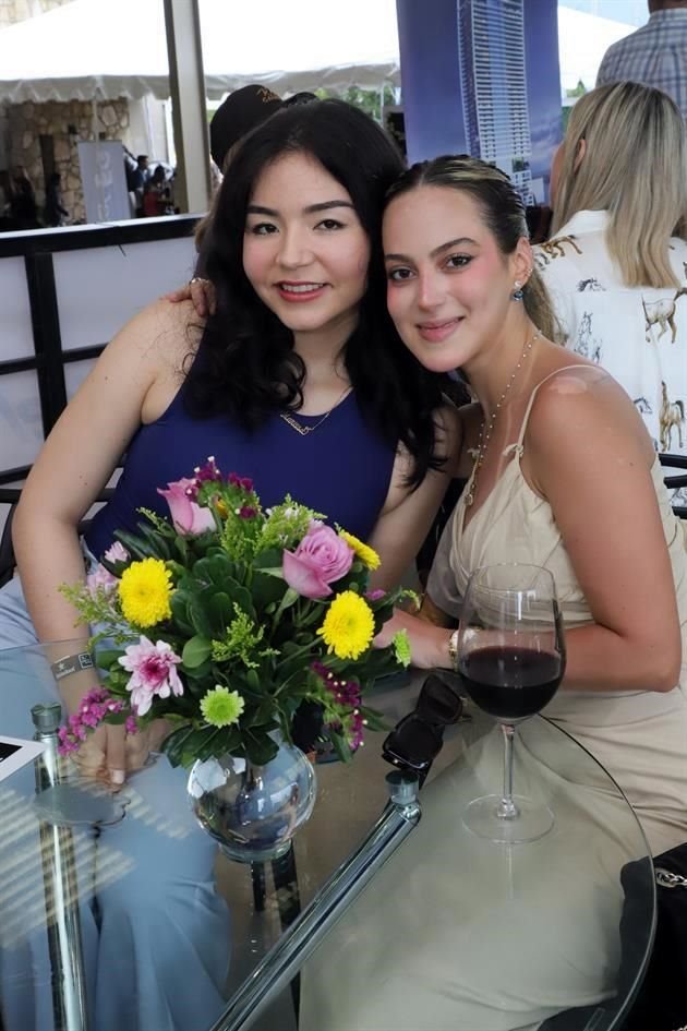 Marissa Cano y Mariana Olivares