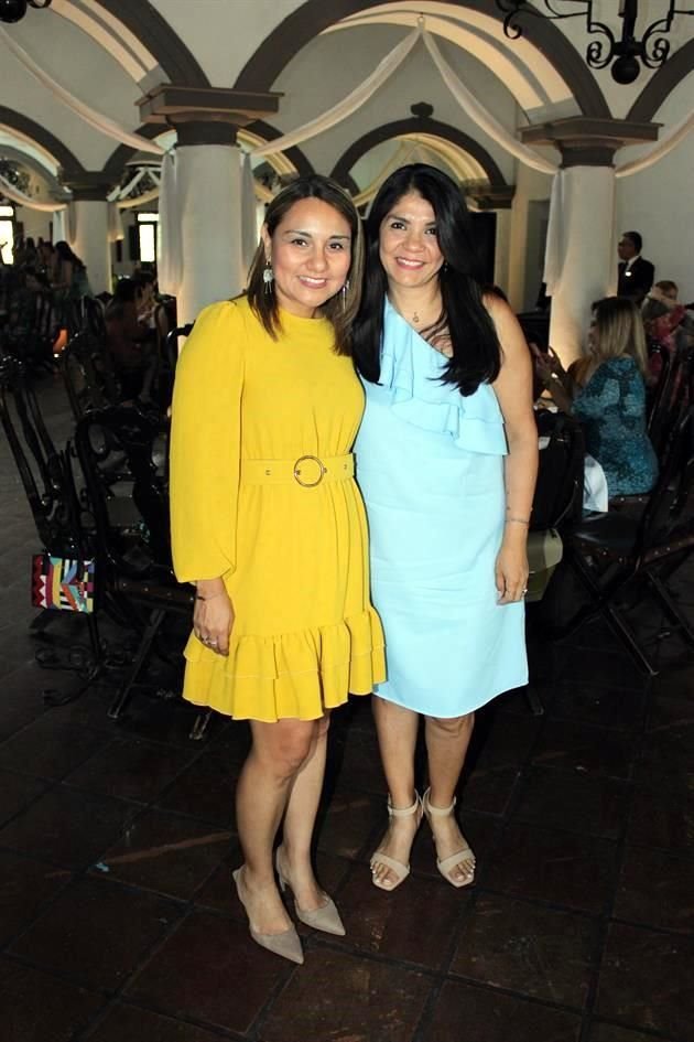 Haydee Sánchez y Cristina Flores de Casso