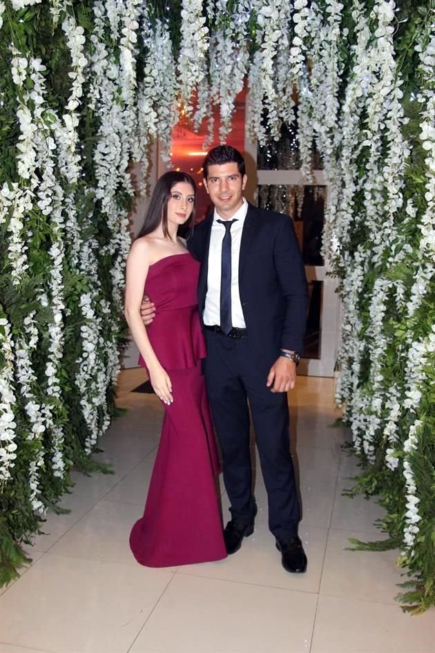 Leslie Espronceda y Heriberto Espronceda